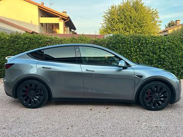 Tesla Model Y Performance 2023