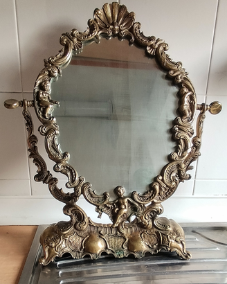 Specchio da tavolo in bronzo vintage