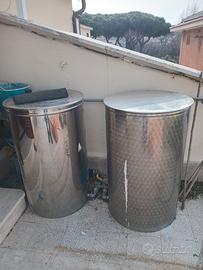 serbatoi in acciaio inossidabile