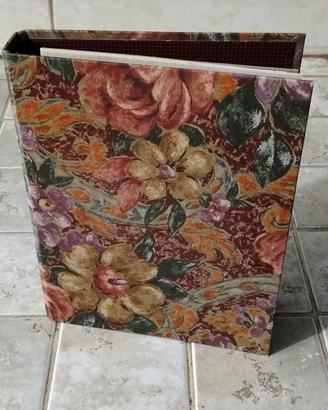 Raccoglitore ad anelli Camomilla Milano [vintage]