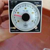 Relè temporizzatore