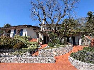 Villa - Medea -