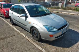Ford Focus 1600 1 serie benzina GPL, anno 1999