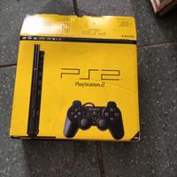 PS2 CON GIOCHI 