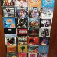 17 CD Vari Generi Originali e porta 20 cd