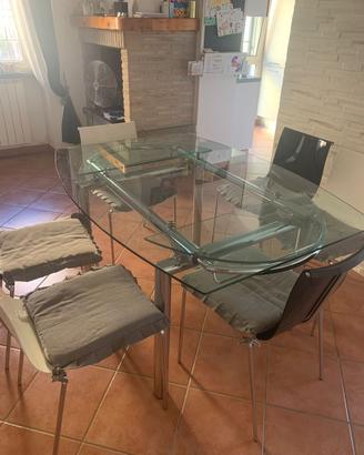 Tavolo di vetro +6 sedie soggiorno/cucina