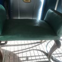 Panca piccola gambe in legno poggia piedi