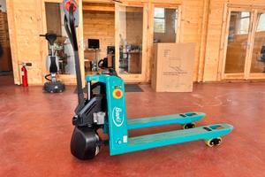 TRANSPALLET ELETTRICO USATO BAOLI 1500 KG LITIO