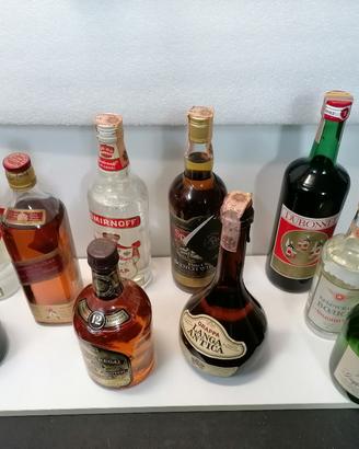 BOTTIGLIE LIQUORE VINNTAGE ANNI 1960