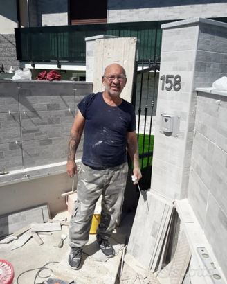 Muratore, impianti elettrici e idraulici