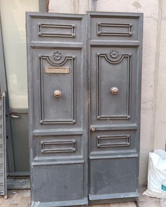 Portone in ferro