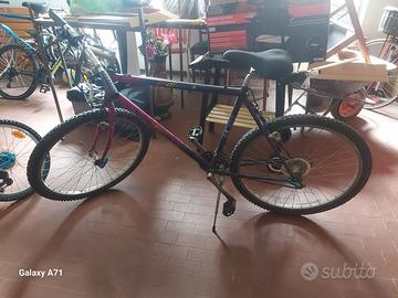 Mountain Bike 26 Shimano 