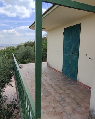 Villetta di 120 mq più un corpo indipendente
