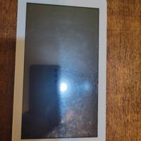 Tablet 7” bianco non funzionante, per pezzi di r