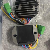 due regolatori di tensione