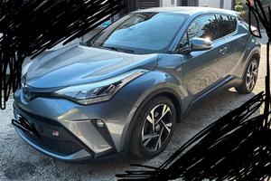 Toyota chr azzurro grigio metallizzato