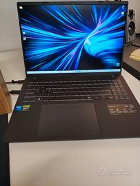 Notebook da 16 Pollici. 