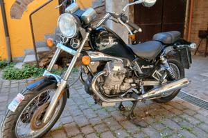 MOTO GUZZI NEVADA 750