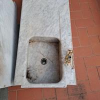 Lavello in marmo per cucina