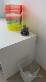 Scrivania IKEA MALM + Sedia IKEA + Set per ufficio