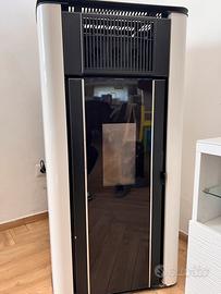 Stufa a Pellet Unical idrostufa ventilata 23 Kw