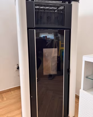 Stufa a Pellet Unical idrostufa ventilata 23 Kw