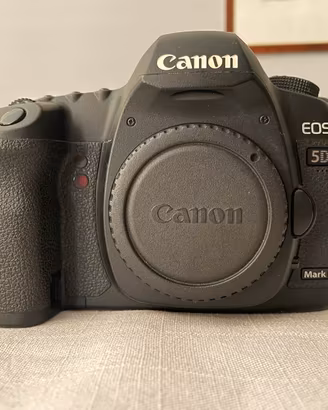 Canon 5D mark II con obiettivi