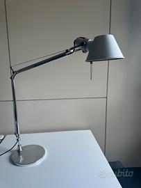 Lampada Artemide Tolomeo Classica da tavolo E27