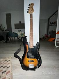 Basso elettrico Fender Squier Precision