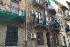 Zisa Palazzina da ristrutturare 6 appartamenti