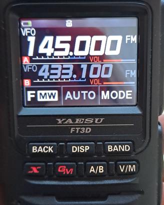 ricetrasmettitore yaesu 