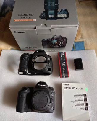 Canon Eos 5D Mark IV 