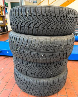 Gomme invernali 215/ 60 R17