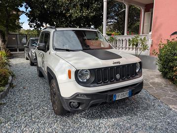 Jeep Renegade Trailhawk 4x4 2016