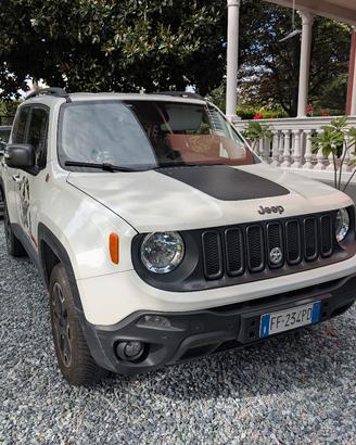 Jeep Renegade Trailhawk 4x4 2016