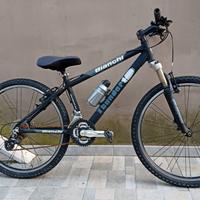 bicicletta mountain bike