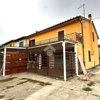 CASA SEMINDIPENDENTE A FUCECCHIO