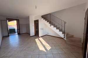Vicino a Quinzano d'Oglio- Con Giardino-