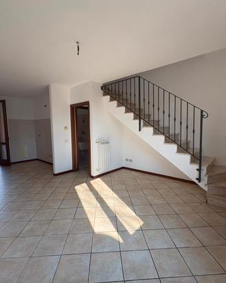 Vicino a Quinzano d'Oglio- Con Giardino-