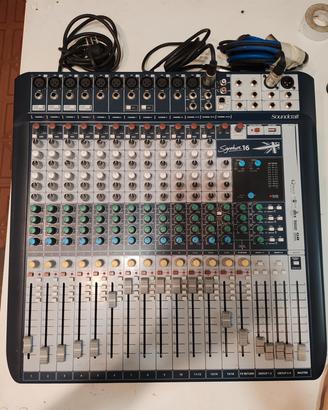 mixer analogico sound craft signature 16