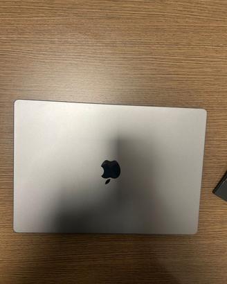 MacBook Pro 16″ 2021 – M1 Pro – 16 GB RAM – 512 GB