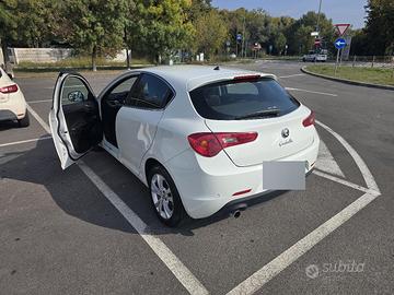 Alfa Romeo Giulietta 1.6 JTDM-2 105 CV 