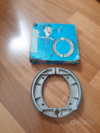 Ganasce freni moto az 197