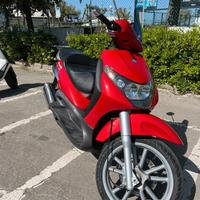 Piaggio Beverly 250 + accessori