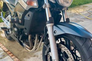 Suzuki GSR 600 - 2007