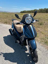 Piaggio Beverly 400