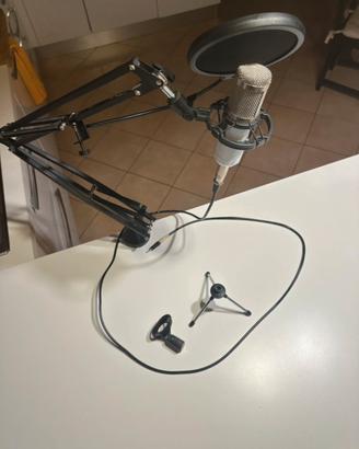 Braccio microfono regolabile con accessori e cavo