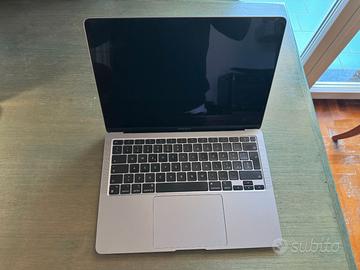 MacBookAir 13-inch