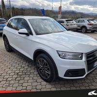 Audi Q5 50 TFSI e Business quattro S tronic