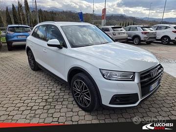 Audi Q5 50 TFSI e Business quattro S tronic